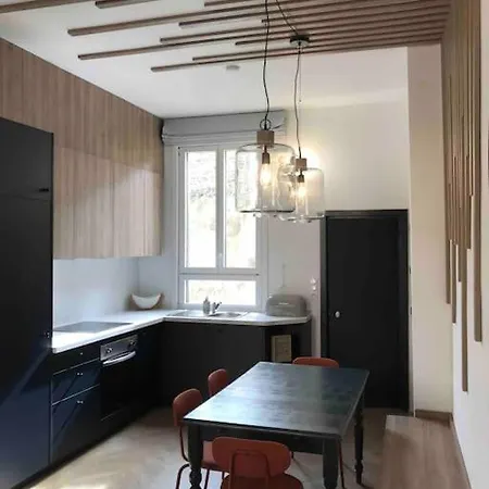 Grand En Maison De Appartement