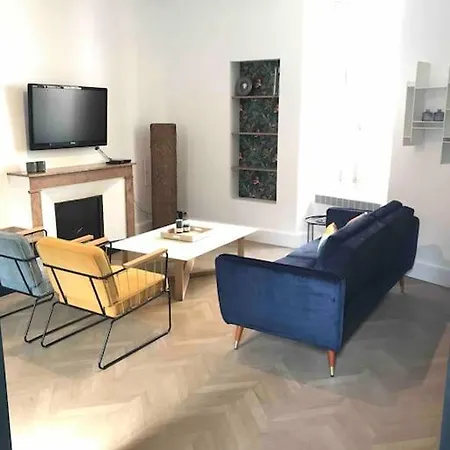 Grand En Maison De Appartement Valréas